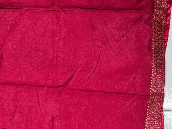 Magenta_Velvet_Floral_Embellished_Saree_for_Women