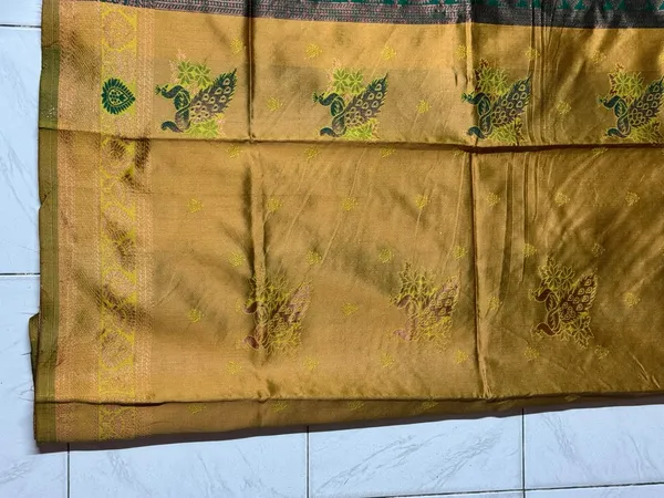Mustard_Green_Silk_Traditional_Saree_for_Women