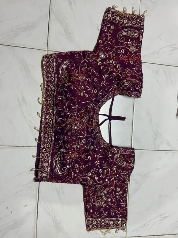 Maroon_Embroidered_Blouse_And_Dupatta_Set_for_Women