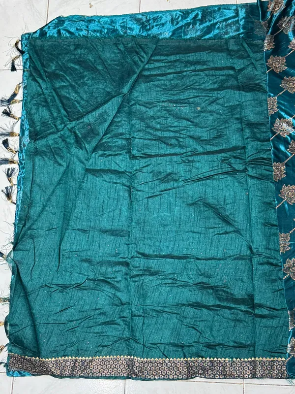 Teal_Embroidered_Saree_for_Women