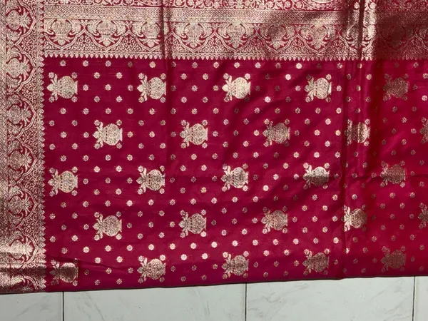 Pink_Woven_Traditional_Saree_for_Women