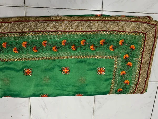Green_Embroidered_Ethnic_Dupatta_for_Women
