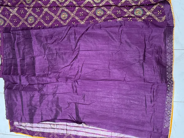 Purple_Printed_Saree_For_Women