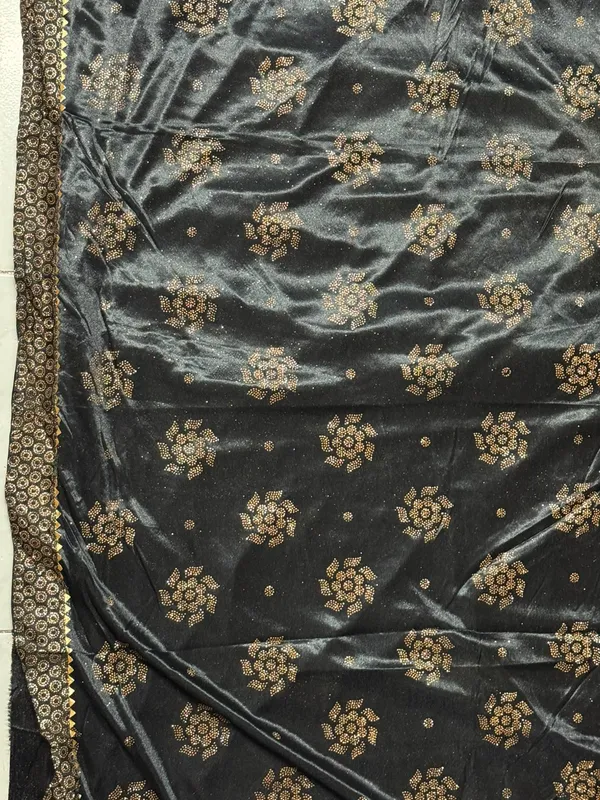 Black_Floral_Printed_Dupatta_With_Tassel_Border_For_Women
