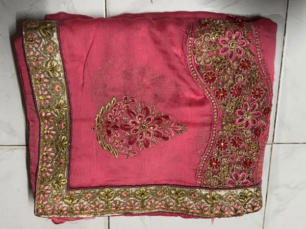 Pink_Embroidered_Dupatta_for_Women