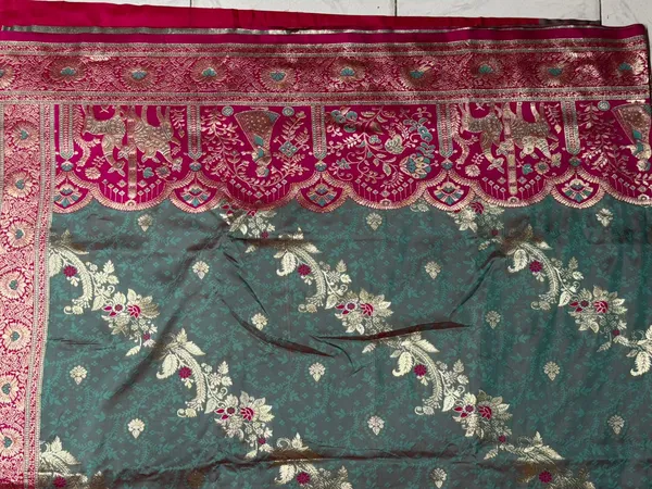 Magenta_Teal_Printed_Saree_For_Women