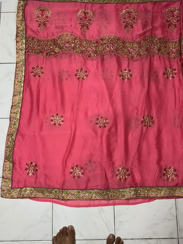 Pink_Embroidered_Dupatta_for_Women