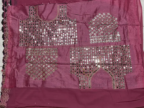 Wine_Net_Sequin_Embellished_Saree_For_Women