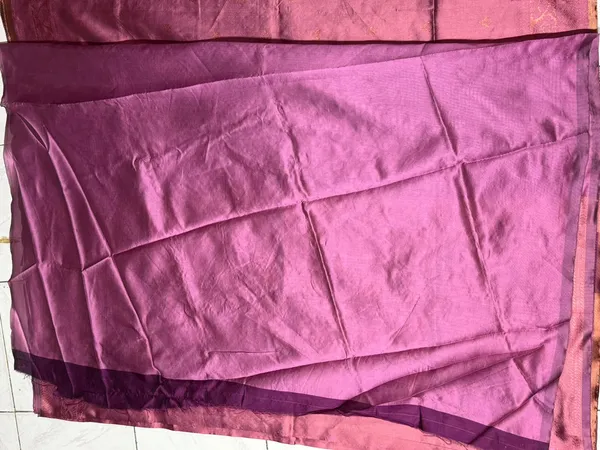 Pink_Woven_Floral_Saree_for_Women