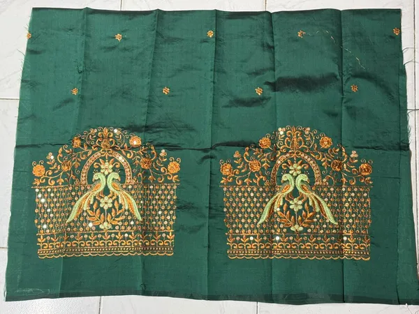 Mustard_Green_Silk_Traditional_Saree_for_Women