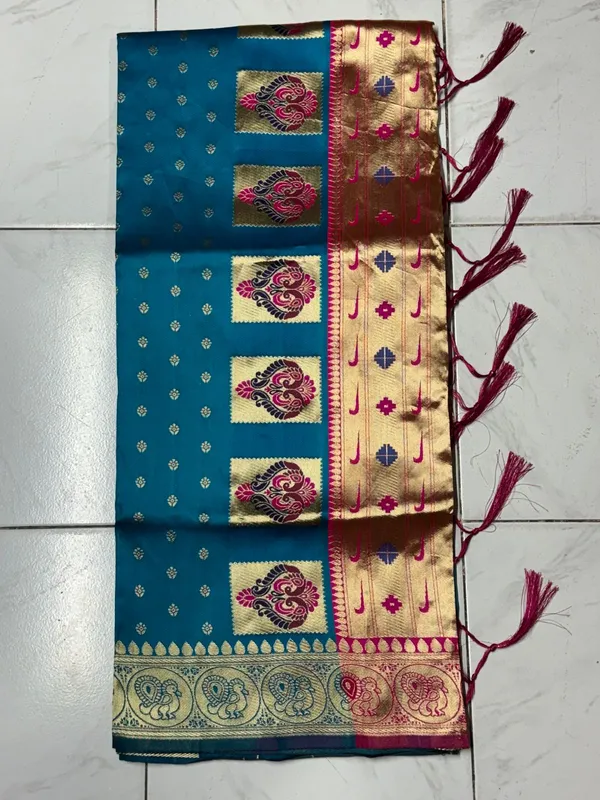 Pink_And_Blue_Silk_Zari_Saree_For_Women
