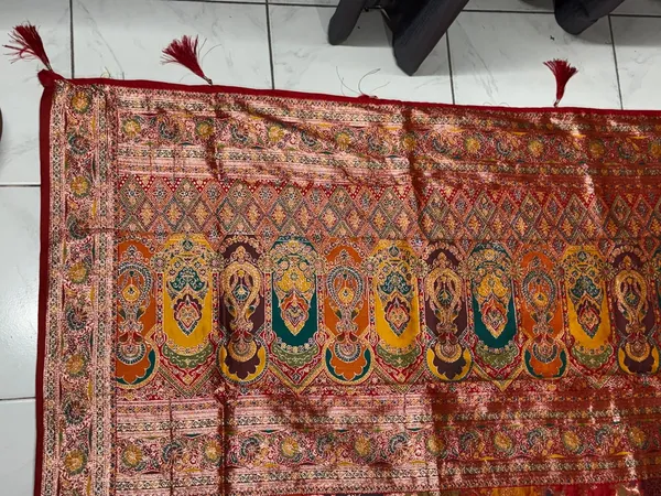 Red_Traditional_Saree_For_Women