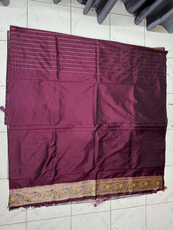 Maroon_Woven_Printed_Saree_For_Women