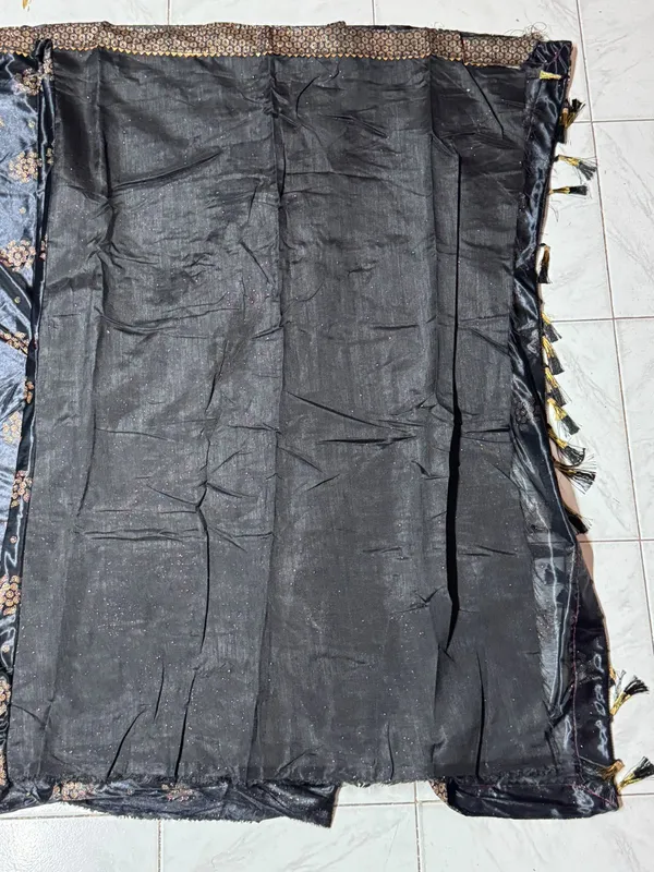 Black_Floral_Printed_Dupatta_With_Tassel_Border_For_Women