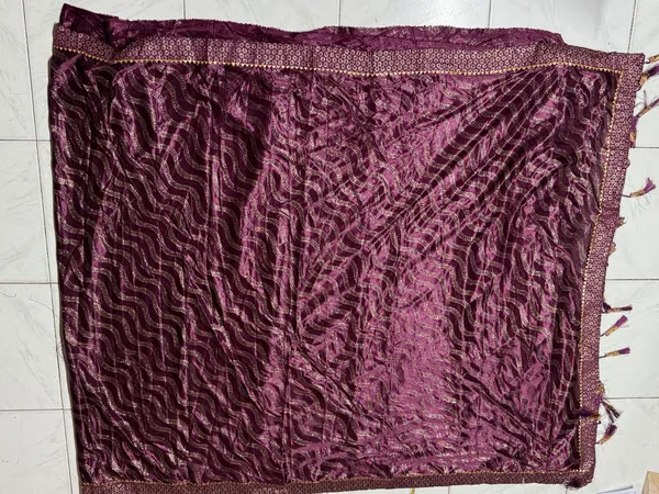 Purple_Woven_Patterned_Saree_For_Women