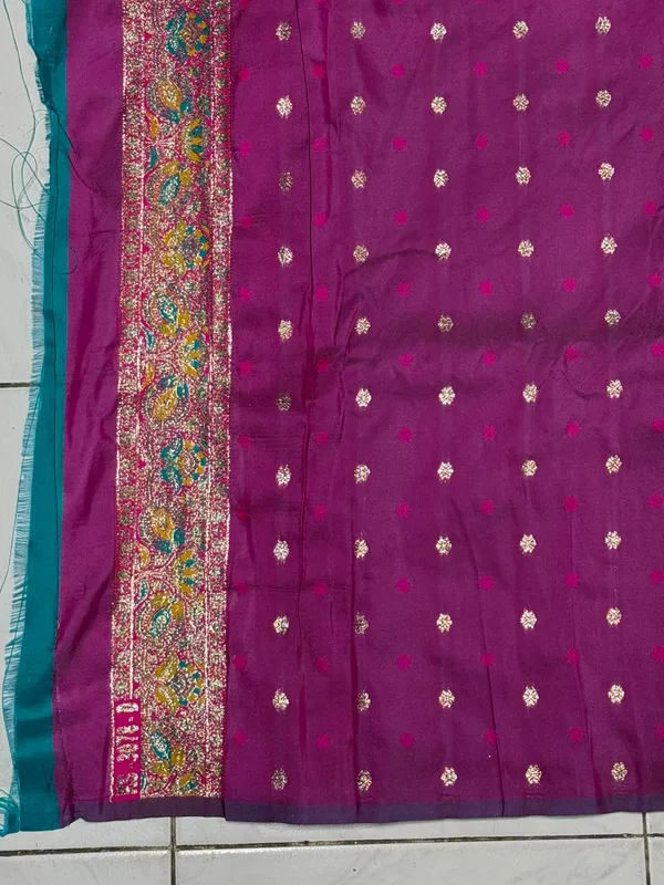Teal_And_Magenta_Embellished_Saree_for_Women