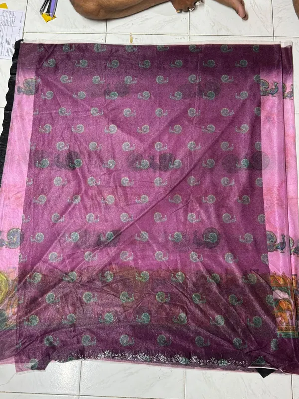 Pink_Sheer_Paisley_Print_Saree_For_Women
