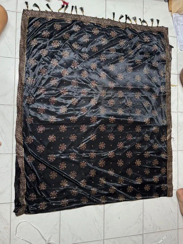 Black_Floral_Printed_Dupatta_With_Tassel_Border_For_Women
