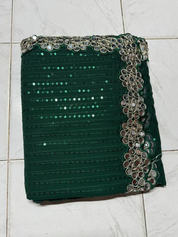 Green_Sequin_Embellished_Saree_For_Women