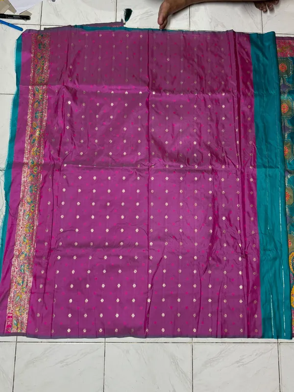 Teal_And_Magenta_Embellished_Saree_for_Women