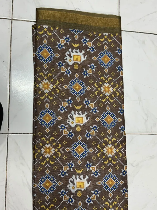 Brown_Printed_Saree_for_Women