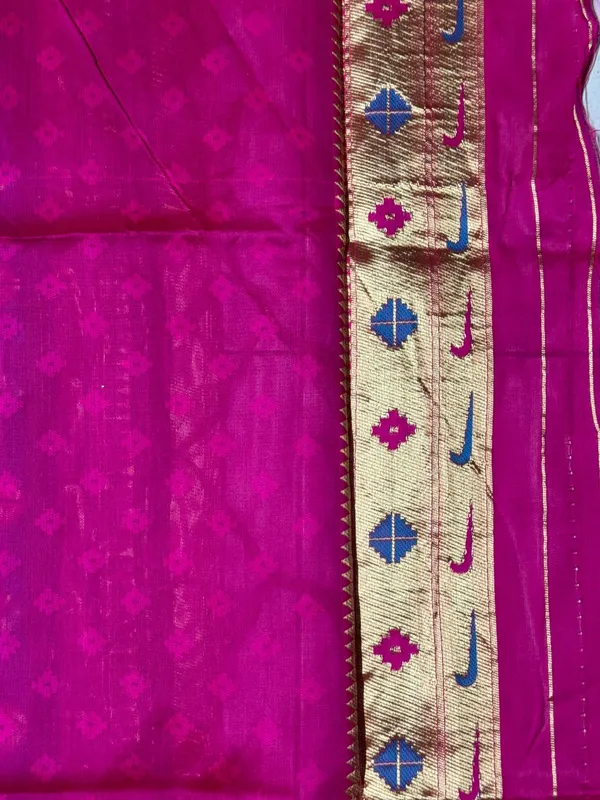 Pink_And_Blue_Silk_Zari_Saree_For_Women