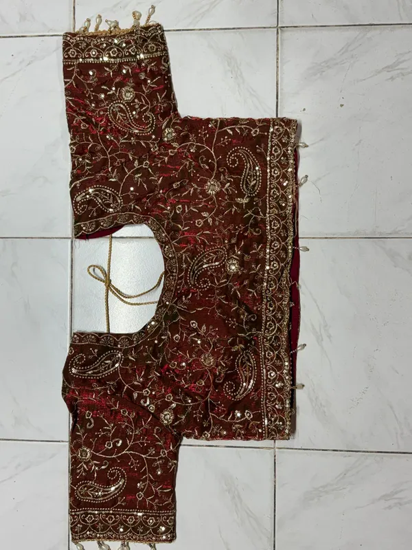 Maroon_Embroidered_Ethnic_Blouse_for_Women