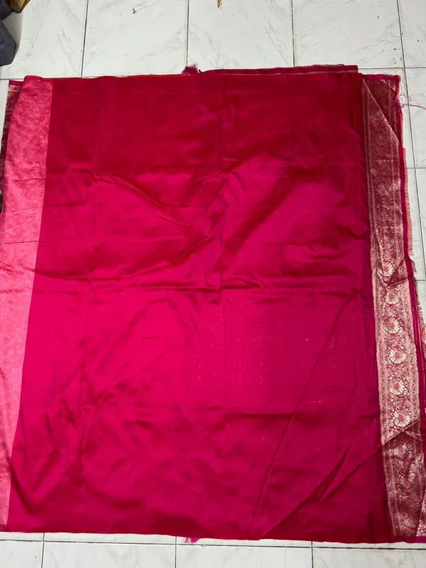 Maroon_Silk_Banarasi_Saree_for_Women