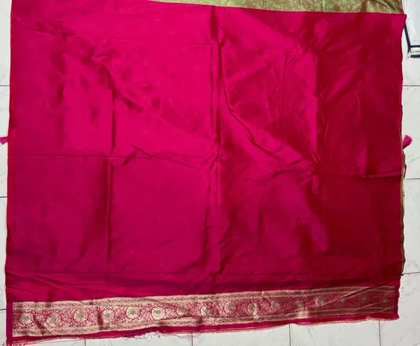 Green_Silk_Traditional_Saree_for_Women