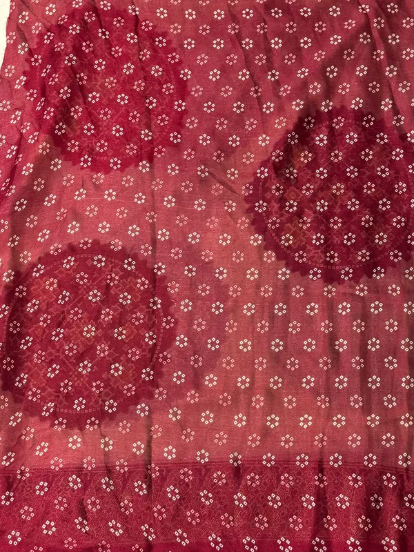 Maroon_Cream_Printed_Saree_for_Women