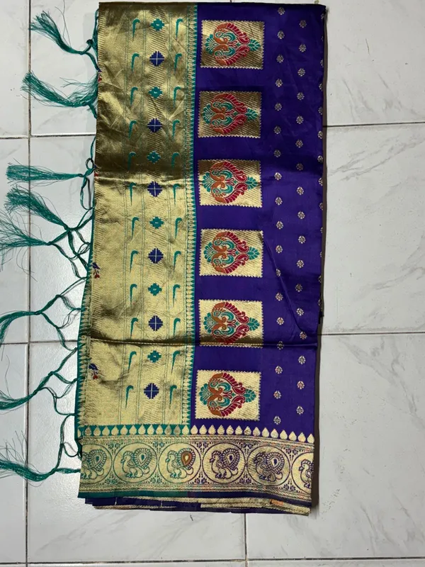 Teal_Woven_Traditional_Saree_for_Women