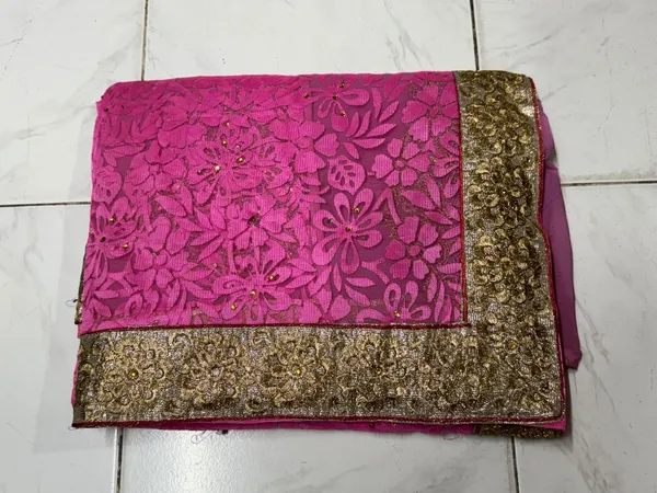 Pink_Floral_Embellished_Dupatta_for_Women
