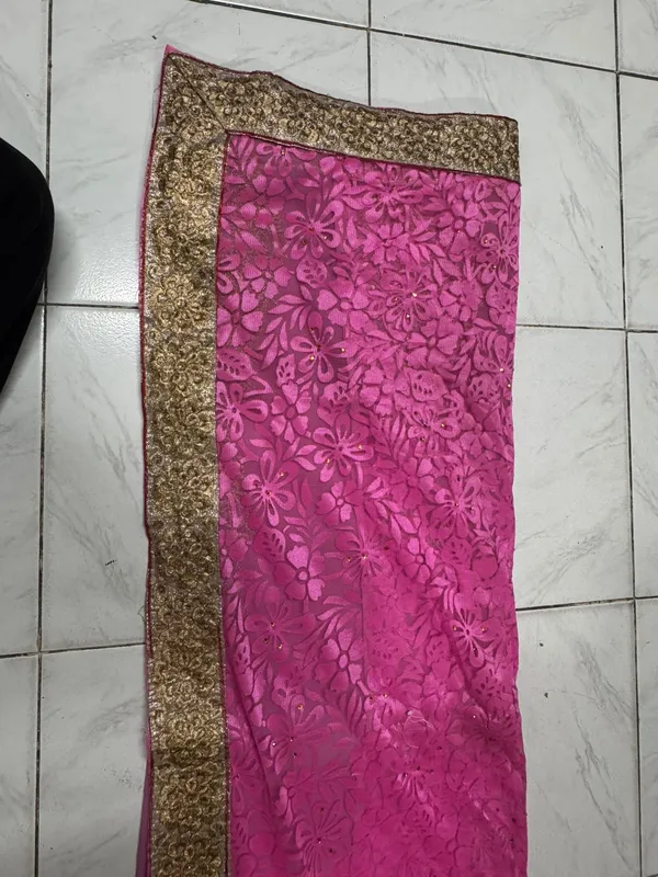 Pink_Floral_Embellished_Dupatta_for_Women