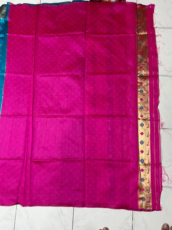 Pink_And_Blue_Silk_Zari_Saree_For_Women