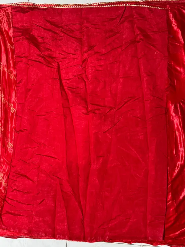 Red_Satin_Embroidered_Dupatta_for_Women