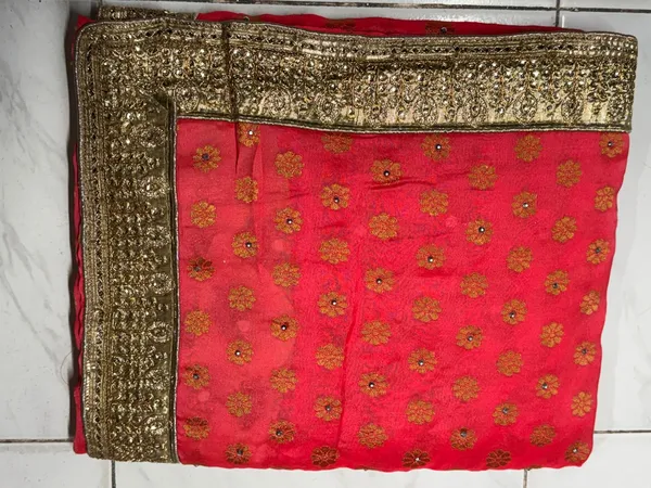 Red_Embroidered_Net_Dupatta_for_Women