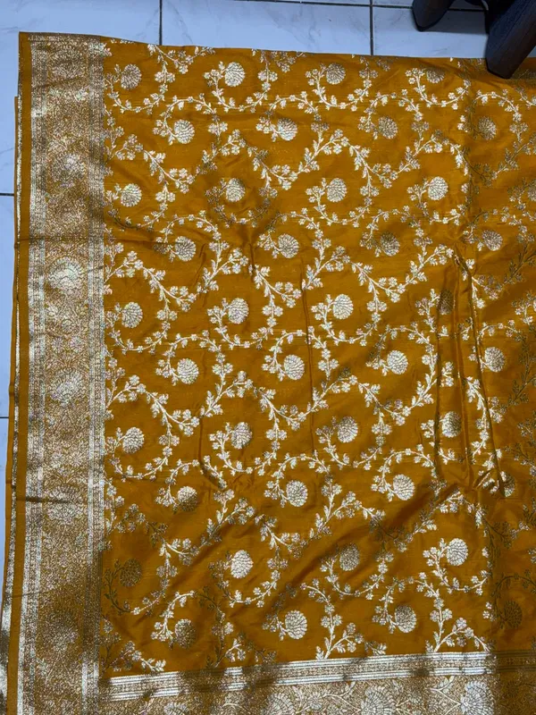 Mustard_Brocade_Floral_Saree_for_Women