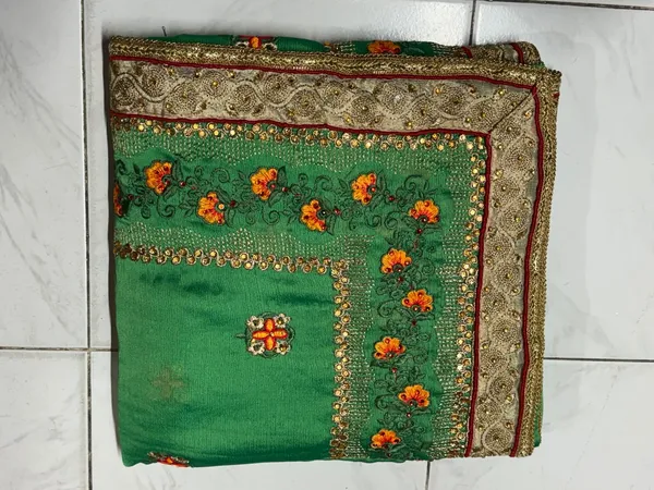 Green_Embroidered_Ethnic_Dupatta_for_Women