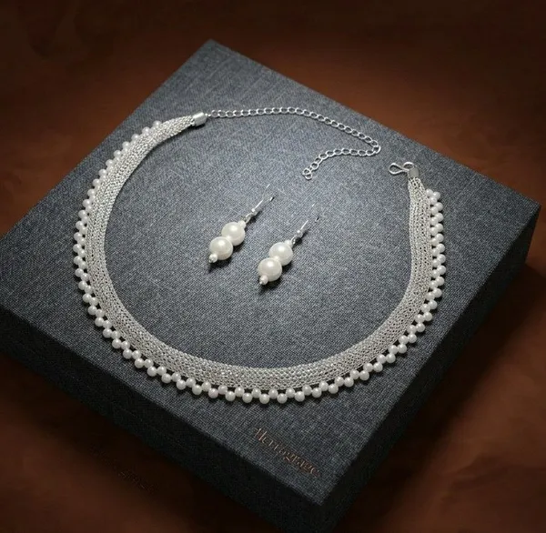 Silver_Pearl_Necklace_And_Earrings_Set_for_Women