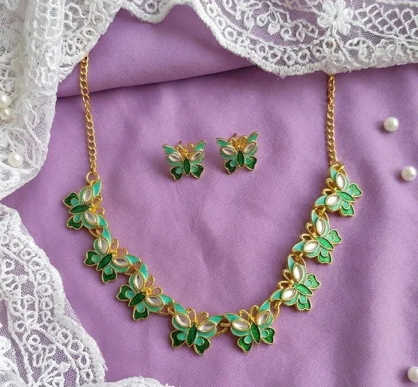 Green_Enamel_Butterfly_Necklace_And_Earrings_Set_for_Women