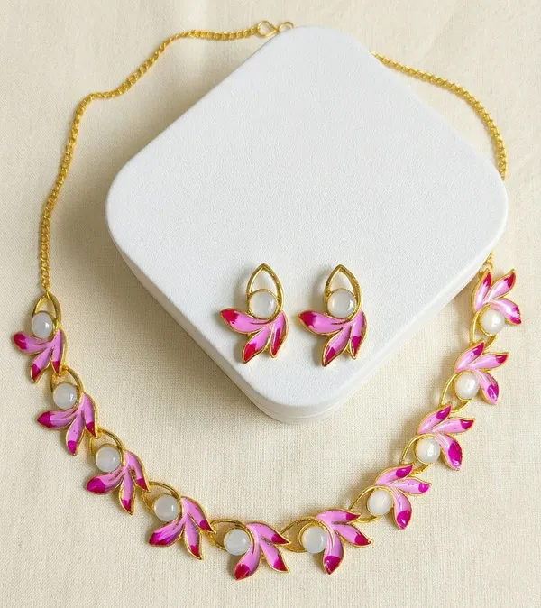 Pink_Gold_Tone_Floral_Necklace_And_Earrings_Set_for_Women