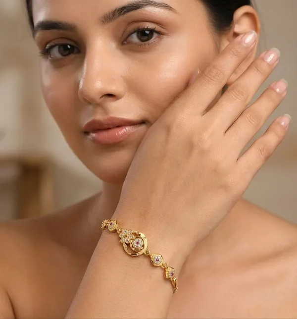 Gold_Tone_Floral_Bracelet_for_Women