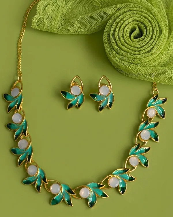 Green_Gold_Tone_Floral_Necklace_Set_for_Women