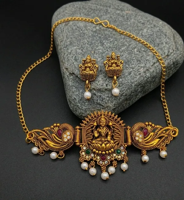 Gold_Tone_Temple_Jewellery_Set_for_Women