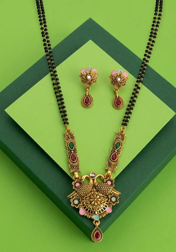 Black_Beaded_Traditional_Necklace_Set_For_Women
