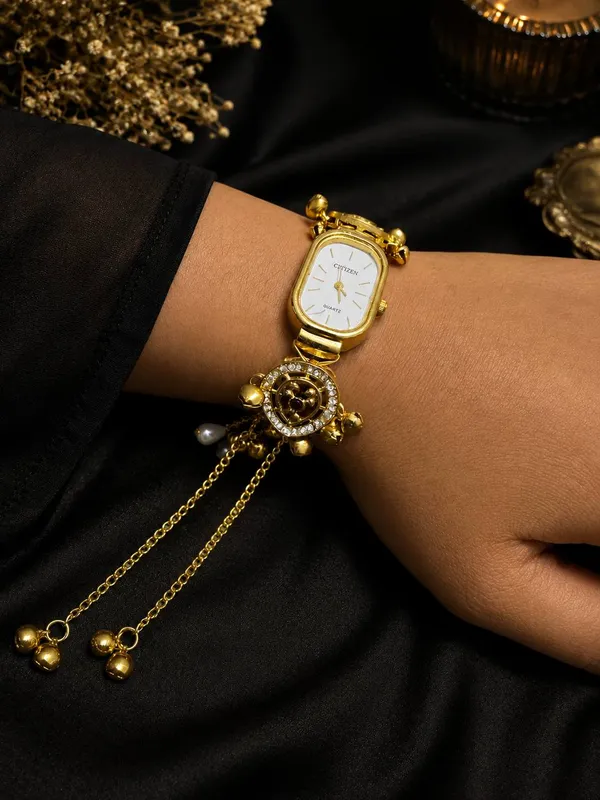 Royal_Kashmiri_Kundan_Bracelet_Watch_for_Women_|_Traditional_Gold-Plated_Festive_Wristwear