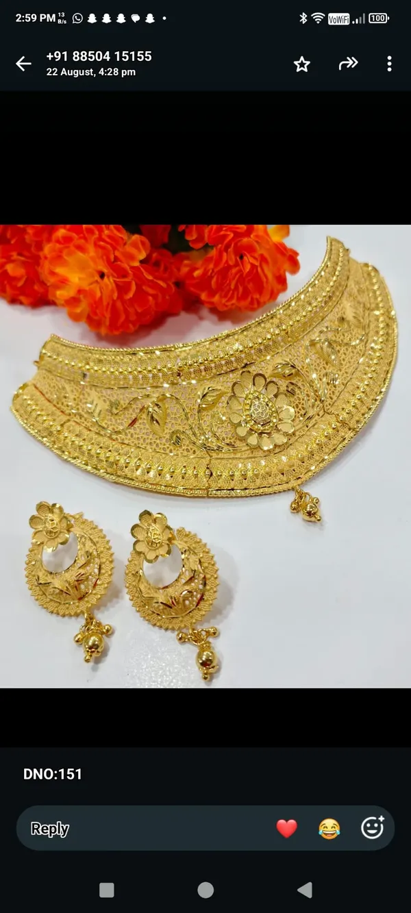 Gold-Tone_Traditional_Necklace_Set_for_Women