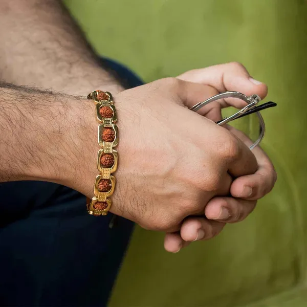 Gold_Tone_Rudraksha_Link_Bracelet_for_Men