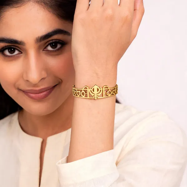 Gold_Alloy_Punjabi_Kada_Spiritual_Bracelet_For_Unisex