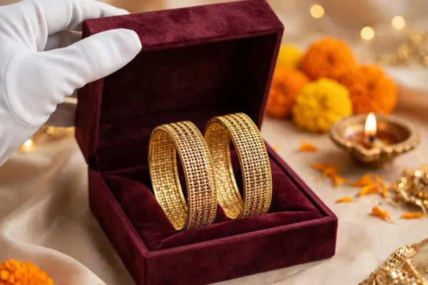 Gold_Plated_Bangle_Set_For_Women